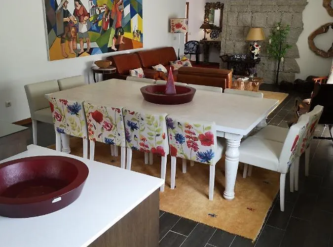 Encosta Do Douro - Rio Douro * Cinfães