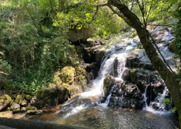 Encosta Do Douro - Rio Douro *